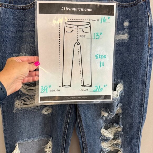 NWT Vanilla Star 90's Boyfriend Super Hi Rise Distressed Straight Jeans. Size 11 - Picture 7 of 7